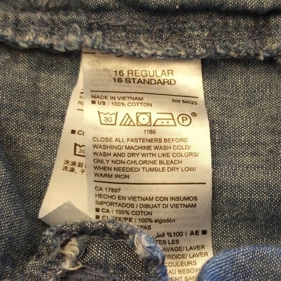 Shorts - Picture 4 of 5